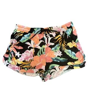 Hurley women’s shorts with a Hawaiian hibiscus floral pattern size small